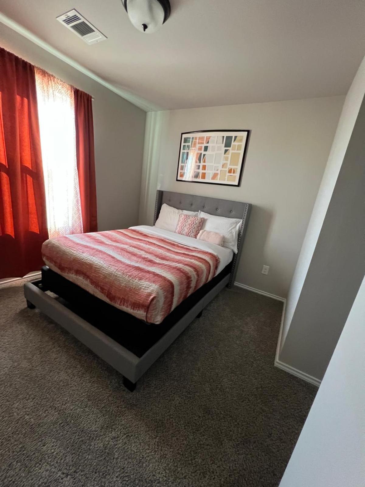 Gorgeous, Brand New 3 Bedrooms Home- Built 2024, Near Seaworld & Lackland Afb San Antonio Exteriér fotografie