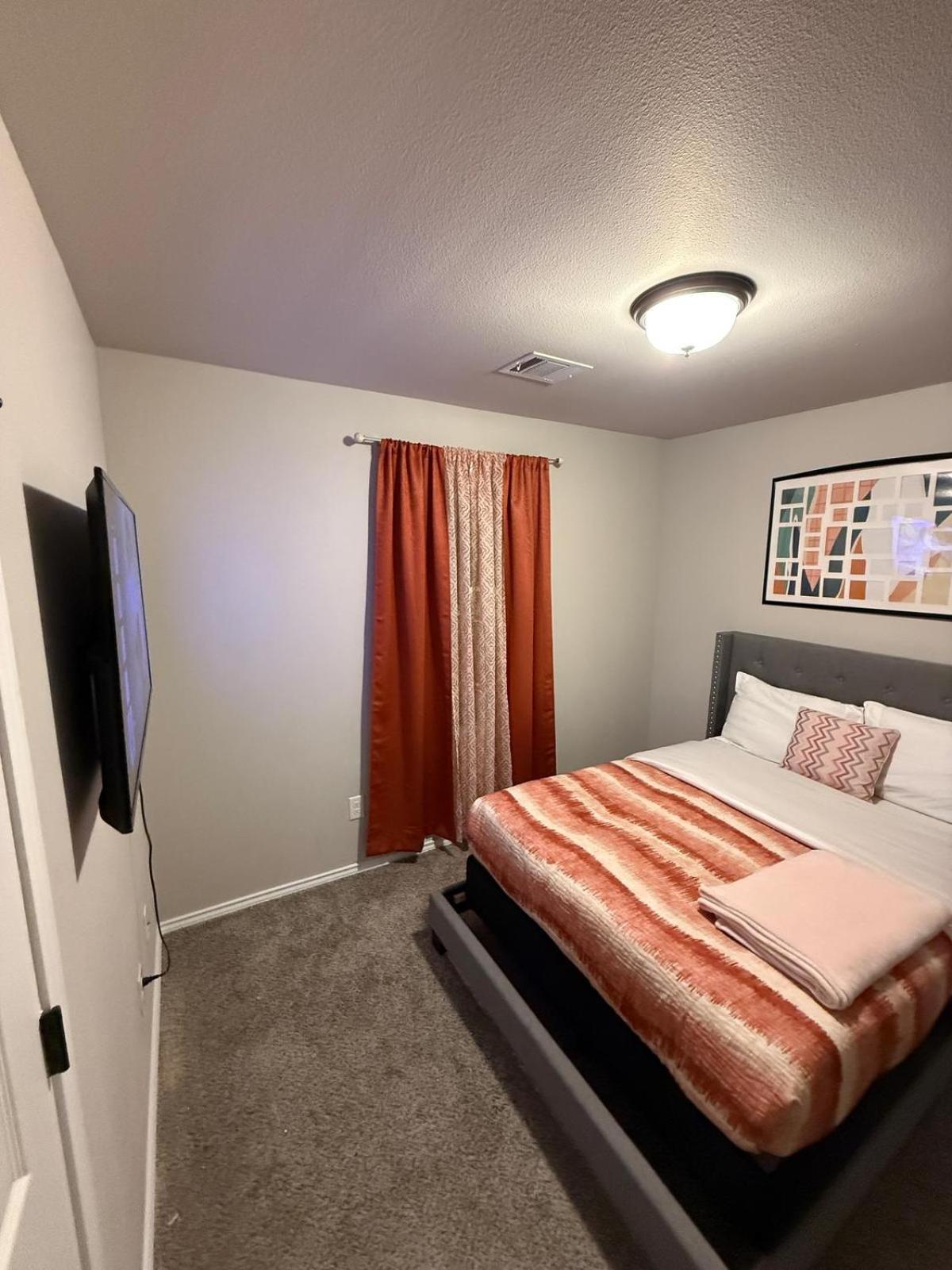 Gorgeous, Brand New 3 Bedrooms Home- Built 2024, Near Seaworld & Lackland Afb San Antonio Exteriér fotografie